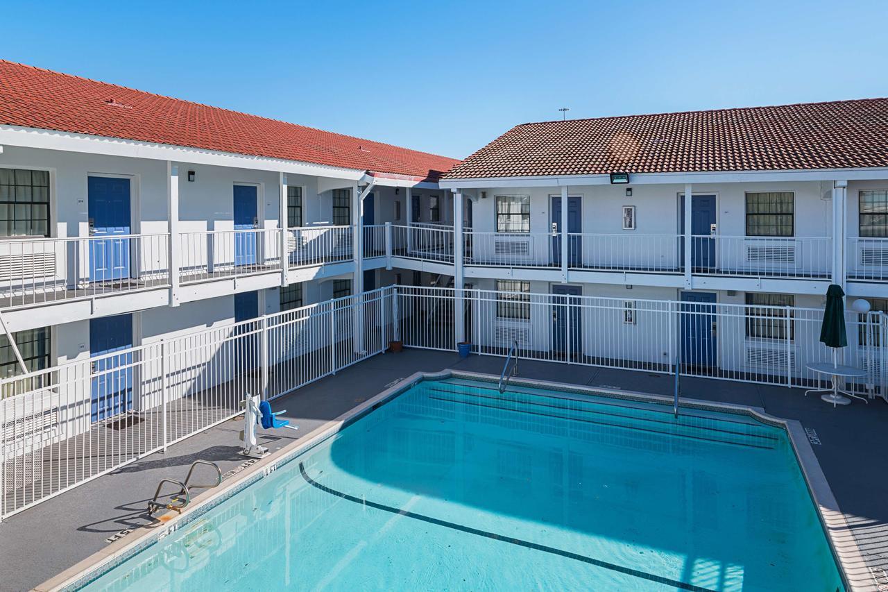 Motel 6-Grand Prairie, Tx - Interstate 30 Exterior foto